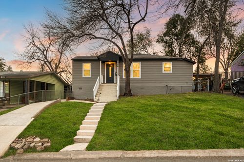 126 Lincolnshire Dr, San Antonio, TX, 78220-3113 | Card Image