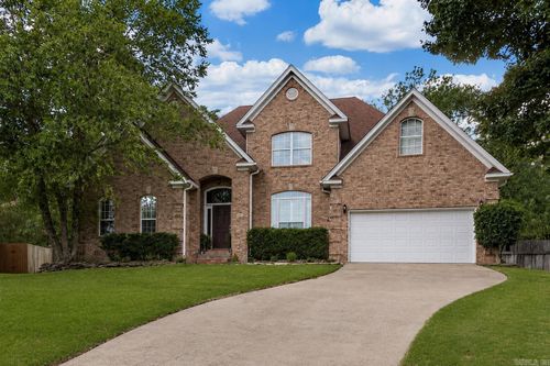 61 Berney Way Dr, Little Rock, AR, 72223-9112 | Card Image