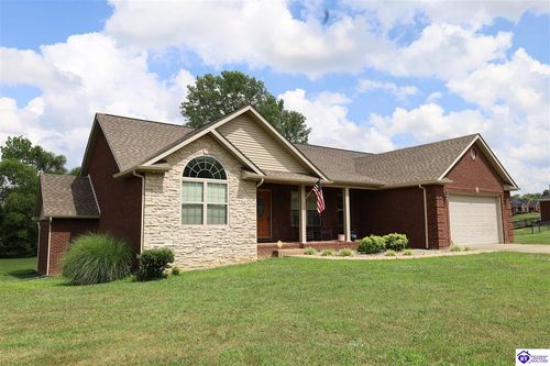 90 Chancellor Ct, Elizabethtown, KY, 42701-5385 | Card Image