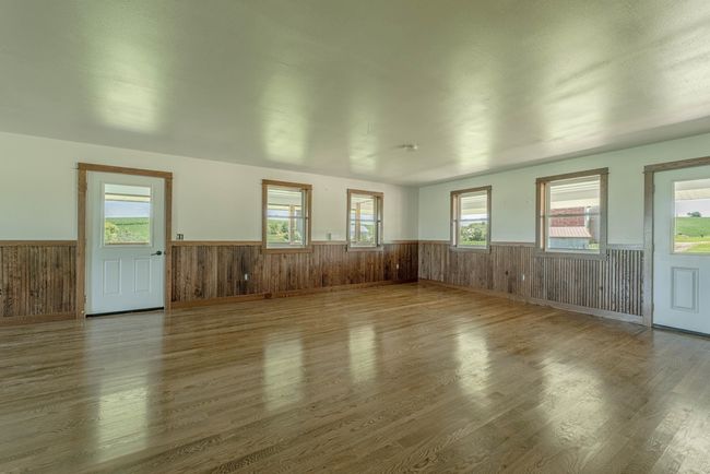 N5184 County Rd N, House other with 3 bedrooms, 3 bathrooms and null parking in MONROE WI | Image 5