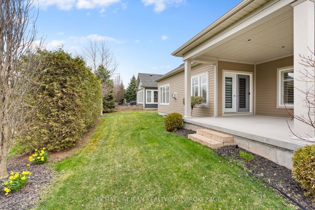 41 Sunrise Crt, House other with 3 bedrooms, 3 bathrooms and 4 parking in Ridgeway ON | Image 32