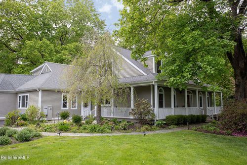 3 Cornwall Dr, Great Barrington, MA, 01230-1592 | Card Image