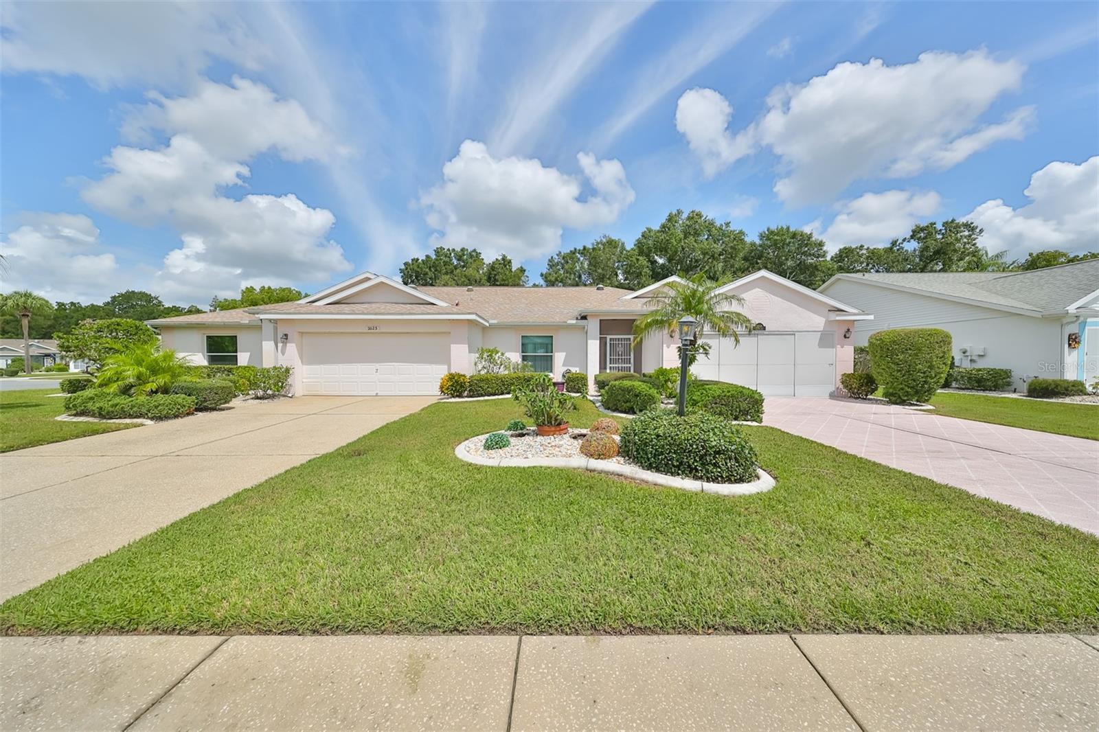 Gardenia Landings Ln, Sun City Center, FL 33573