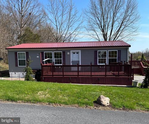 51 Helena Ln, CARLISLE, PA, 17015-8826 | Card Image