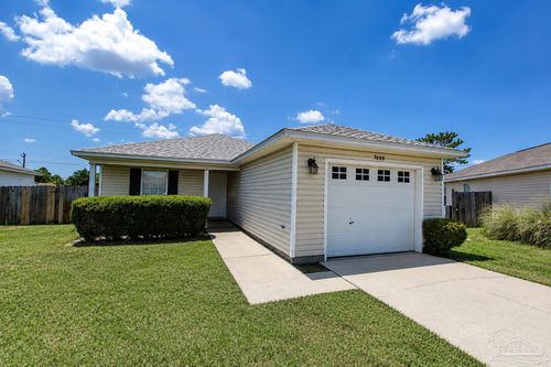 7680 Chablis Cir, Navarre, FL, 32566-8416 | Card Image