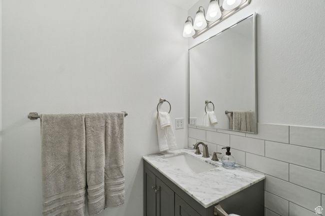 469 S Olive Way, House other with 4 bedrooms, 3 bathrooms and 7 parking in Lehi UT | Image 30