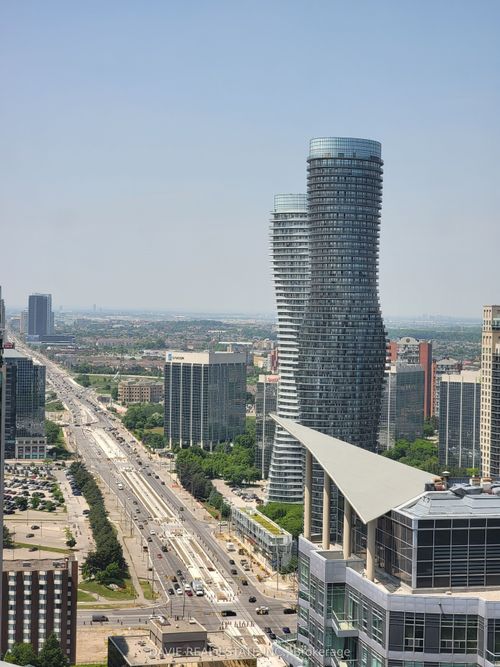 3502-30 Elm Dr W, Mississauga, ON, L5B0N6 | Card Image