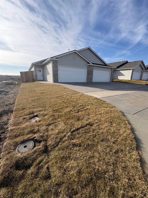 12823 E Blake St, Wichita, KS, 67230-5601 | Card Image