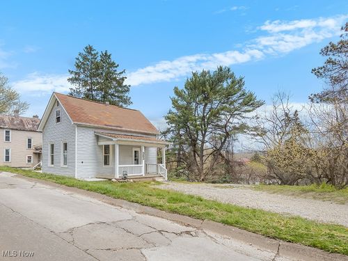363 Spring St, Cambridge, OH, 43725-2867 | Card Image