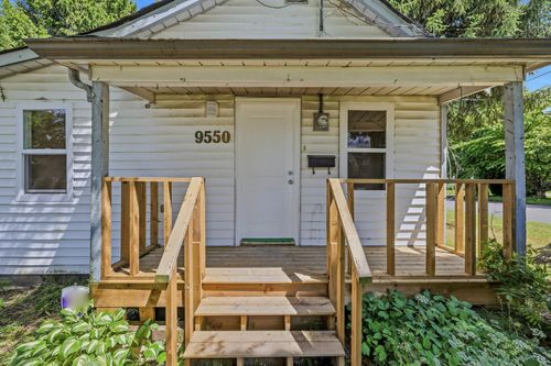 9550 Victor St, Chilliwack, BC, V2P5B4 | Card Image