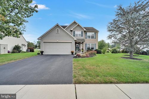 114 Bloomfield Dr, EPHRATA, PA, 17522-9170 | Card Image