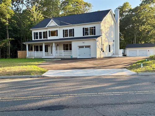 78 Horseblock Rd, Brookhaven, NY, 11719-9509 | Card Image