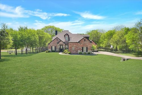101 Deer Crossing Way, Azle, TX, 76020-1598 | Card Image