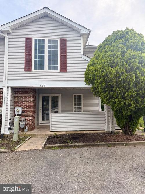 158 Lake Arrowhead Cir, BEAR, DE, 19701-3810 | Card Image