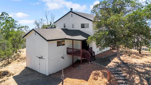 41070 Lilley Mountain Dr, Coarsegold, CA, 93614-8875 | Card Image