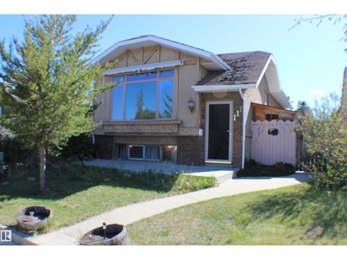 111 Diamond Dr, Millet, AB, T0C1Z0 | Card Image