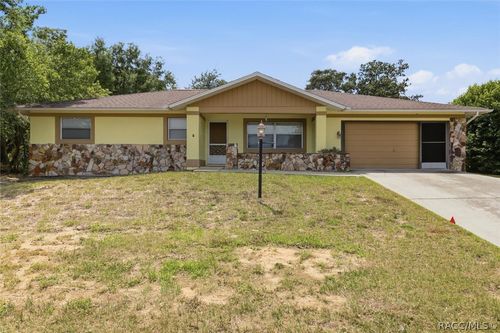 3454 Honeylocust Dr, Beverly Hills, FL, 34465-3852 | Card Image