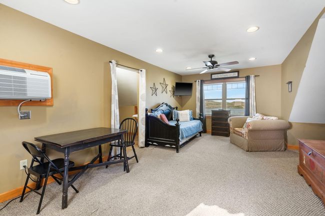Carriage House | Image 47
