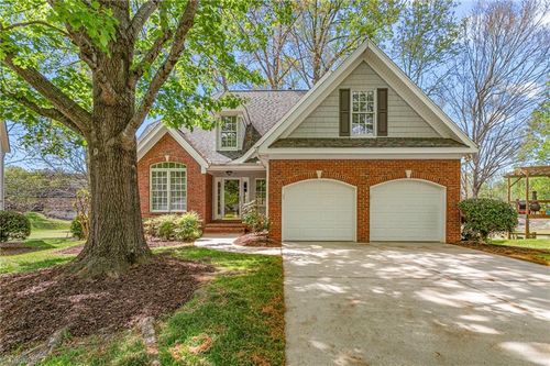 971 Wyckshire Ct, Whitsett, NC, 27377-9222 | Card Image