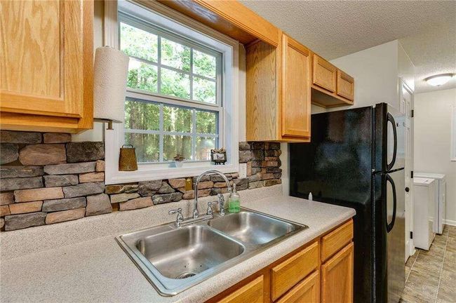 77 Old Brock Rd, House other with 3 bedrooms, 2 bathrooms and 4 parking in rockmart GA | Image 12