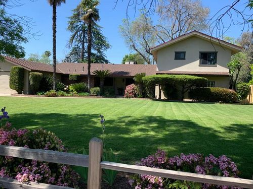 5555 N Nantucket Ave, Fresno, CA, 93704-1912 | Card Image