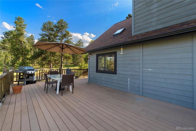 Main Floor deck | Image 5