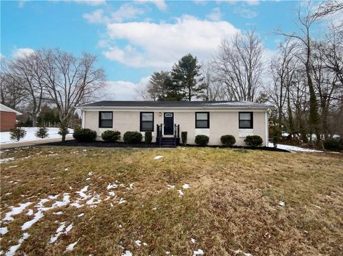 202 Hassellwood Dr, Jamestown, NC, 27282-9319 | Card Image