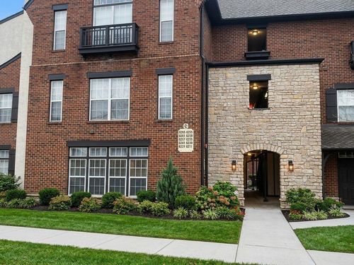 6239 Craughwell Ln, Dublin, OH, 43017-3470 | Card Image