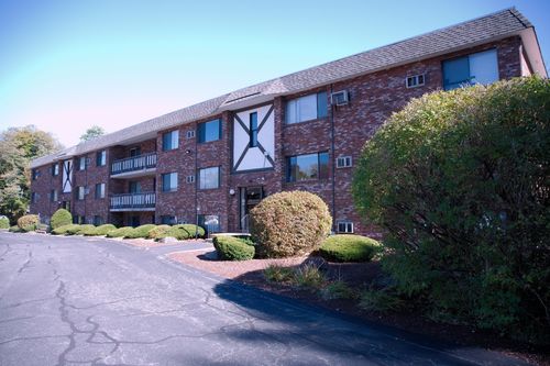 4-65 Mccormick Ter., Stoughton, MA, 02072 | Card Image