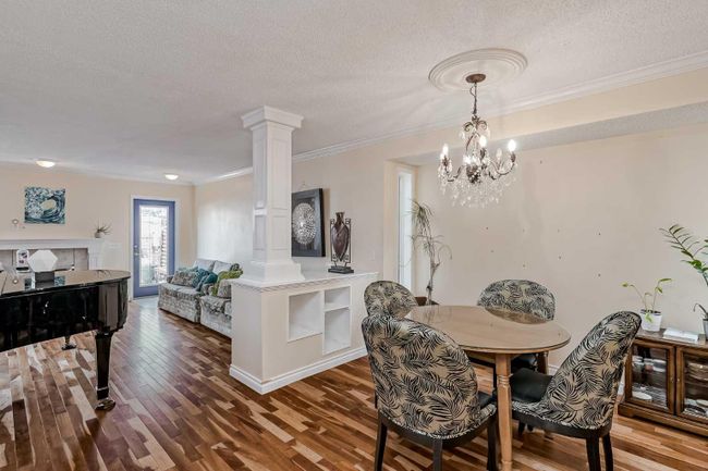 716 53 Avenue Sw, Home with 3 bedrooms, 3 bathrooms and 2 parking in Calgary AB | Image 7