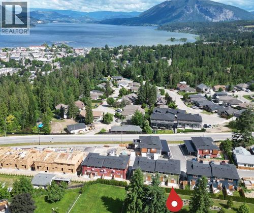 19-981 12 St Se, Salmon Arm, BC, V1E2C8 | Card Image