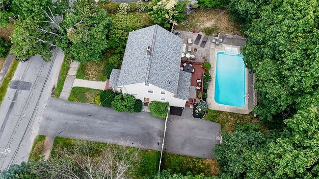 12 Norval Ave, House other with 3 bedrooms, 2 bathrooms and 4 parking in Stoneham MA | Image 25