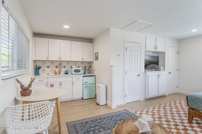 402 S Orlando Ave, Home with 0 bedrooms, 7 bathrooms and null parking in Cocoa Beach FL | Image 38