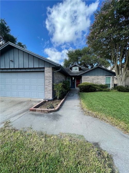 3125 Dunbarton Oak St, Corpus Christi, TX, 78414-3501 | Card Image