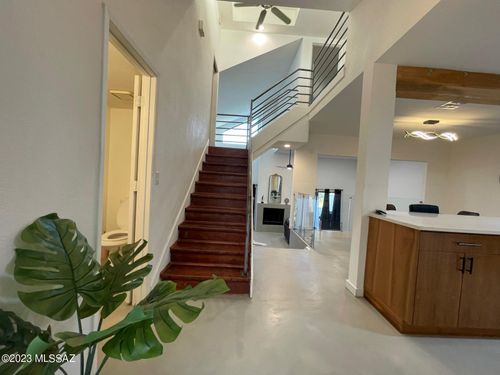 5233 N 1st Avenue, Tucson, AZ, 85718 | Card Image