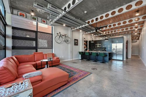 107-1401 Eva St, Austin, TX, 78704-3067 | Card Image