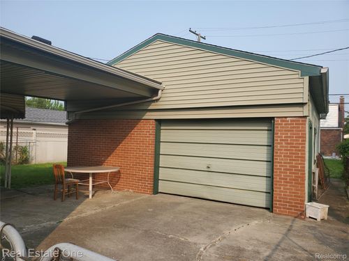 4138 12th St, Ecorse, MI, 48229-1224 | Card Image