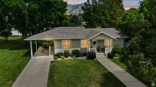 140 N 100 W, Hyde Park, UT, 84318-3118 | Card Image