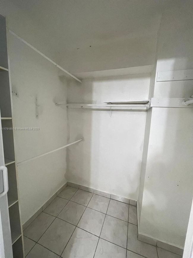 1840 - 1840 W 73 Rd Pl, Townhouse with 2 bedrooms, 3 bathrooms and null parking in Hialeah FL | Image 9