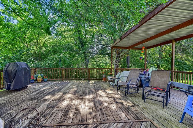 Wooden terrace with grilling area | Image 30