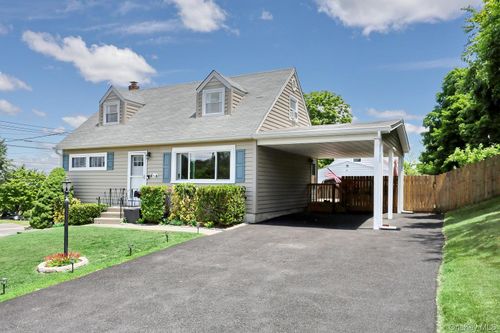 1 Havervale Ln, Garnerville, NY, 10923-1701 | Card Image