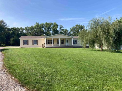 10426 E Main Street, Oakland City, IN, 47660 | Card Image