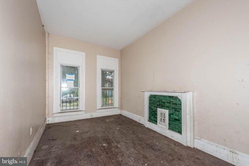 214 N Fulton Ave, BALTIMORE, MD, 21223-1628 | Card Image