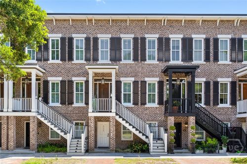 517 E Liberty St, Savannah, GA, 31401-4674 | Card Image