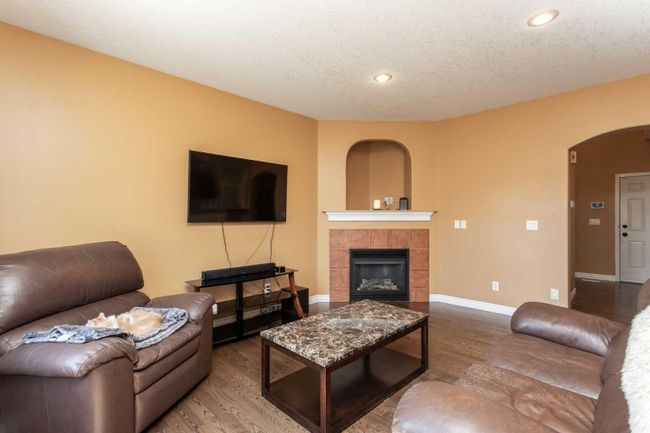 65 Ogilvie Close, Home with 4 bedrooms, 3 bathrooms and 2 parking in Red Deer AB | Image 4