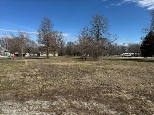 604, 608, 610, 00 W Main Street, Weir, KS, 66781 | Card Image