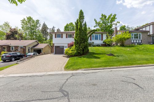 959 Golfview Rd, Peterborough, ON, K9J7W2 | Card Image