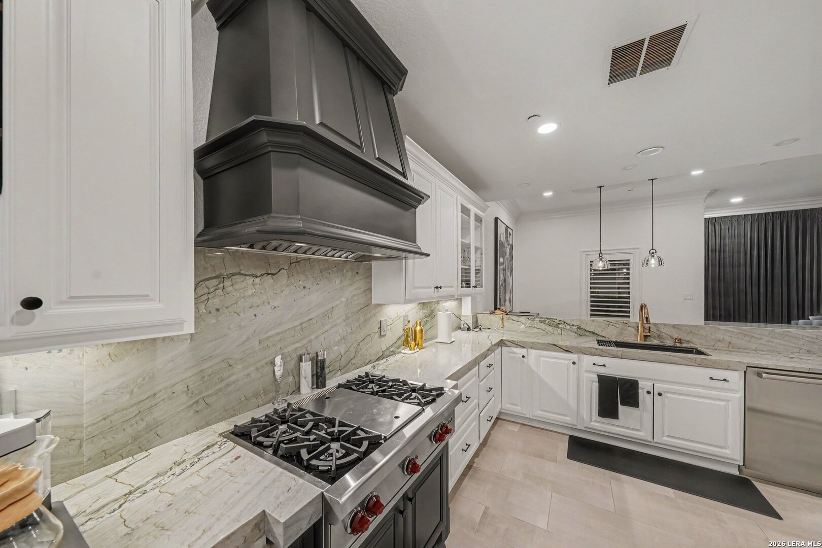 Residential in Alamo Heights 3