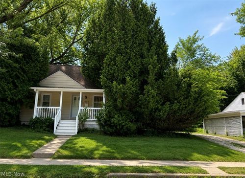 910 E 14th Street, Ashtabula, OH, 44004 | Card Image