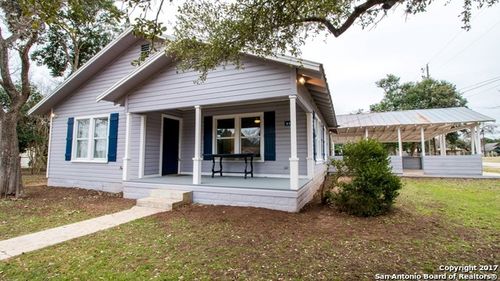 515 Cypress St, Bandera, TX, 78003 | Card Image
